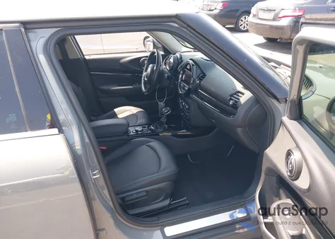 2017 Mini Clubman Cooper from USA, damaged, VIN WMWLN5C39H2E33849